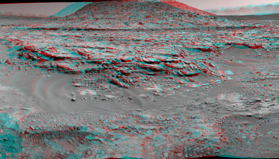 Mount Remarkable in anaglyph 3D